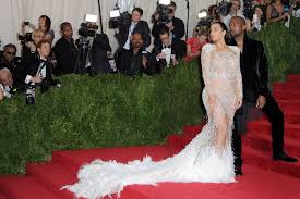 Kim kardashians ehe mit rapper kanye west soll einem bericht von page six zufolge vor dem aus stehen. 85fxbwwf1extjm