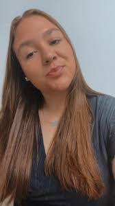 Allison Volz's Instagram, Twitter & Facebook