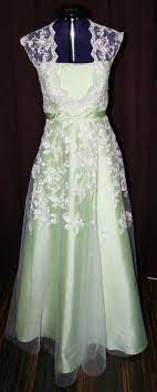 Check spelling or type a new query. Brautkleider Farbe Mels Gewaenderey