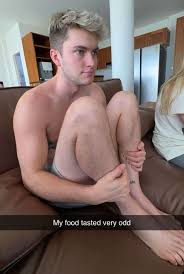 Braungardts bare feet on display- get a closer look