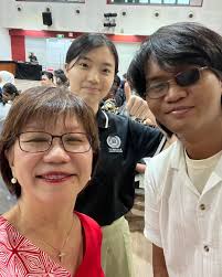 I so love it when our young people come