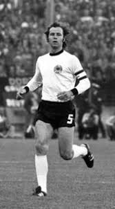 Our wide selection is elegible for free shipping and free returns. Franz Beckenbauer Wikipedia