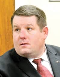 Judge: No 'stand your ground' defense in shooting: Ex-Eutawville police  chief must face misconduct charge in Bernard Bailey's death