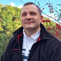 600+ "Strach" profiles