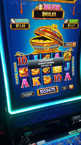 Tips And Tricks To Help You Win Over 15 Years Of Playing At Casinos Both Online And Live Have Learned A Few Tricks Jackpot Casino Poker Machine Casino Slots