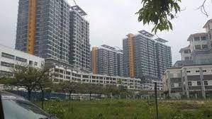 Shah alam (/ʃɑː ˈɑːləm/) is a city and the state capital of selangor, malaysia and situated within the petaling district and a small portion of the neighbouring klang district. Vista Alam Section 14 Shah Alam Corner Condominium 2 Bedrooms For Sale In Shah Alam Selangor Iproperty Com My