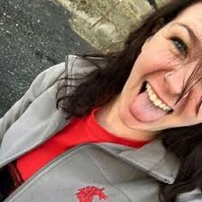 Amanda Pease (peasey22)