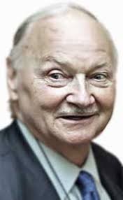 Biografía de Maurice Strong (Su vida, historia, bio resumida)