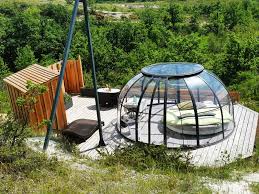 This area was originally part of the former provinces of quercy and languedoc. Location Les Insolites Les Gouttes D Eau Reservez Sans Commision En 82