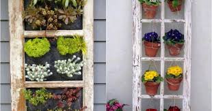 Vertikaler Garten Aus Alten Fenstern Machen Alte Fenster Alte Fenster Dekorieren Garten Deko