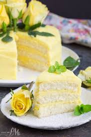 Lemon Layer Cake With Lemon Curd And Lemon Buttercream Cooking Cake Deliciouse Lemon Layer Cakes Desserts Lemon Recipes