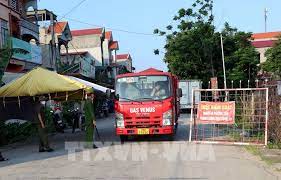 Chúng ta sẽ thực hiện giãn cách xã hội từ 0h ngày 7/5. Vjfft 6phuj4rm