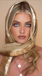 Alex Kole's Instagram, Twitter & Facebook