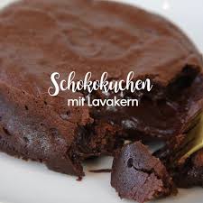 Pour Fondre Gateau Au Chocolat Avec Un Noyau Liquide Carol Recetteschocolat En 2020 Gateau Chocolat Recette Gateau Dessert Parfait