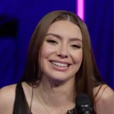 Maxine Pace Hija R-Rebbieħa Ta' Mużika Mużika Bil-Kanzunetta 'Mhux  Tal-Aħħar'