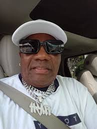 Who is willing to welcome me then you it as much as you want