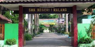 Menindaklanjuti surat edaran dinas pendidikan dan kebudayaan jawa tengah, smk negeri 11 semarang meliburkan siswanya. Profil Smk Di Kota Malang Smk Negeri 1 Malang Ngalam Co
