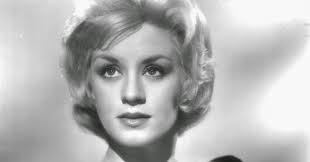Avengers in Time: 1975, Deaths: Scottish actress Mary Ure dies at 42