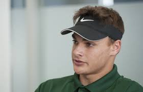 Lumen Christi's Bo Bell overcomes early troubles to carry weight of  expectations