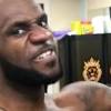 Chris paul reminds lebron james that 'he's back' after hitting a fadeaway. Https Encrypted Tbn0 Gstatic Com Images Q Tbn And9gcsibmwzd29uffgztnszow9yrwhw82elbecvzpxtgsmz4s7zxabz Usqp Cau