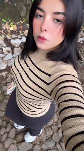 Es imprecionante como para unas personas soy la persona mas con vibras de  amargada y para otras soy la que nunca deja de sonreir.