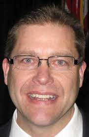 Greenwich chooses school leader