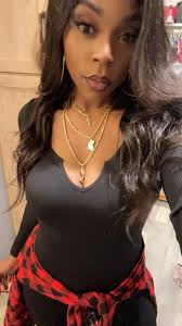 Alicia Randle's Instagram, Twitter & Facebook