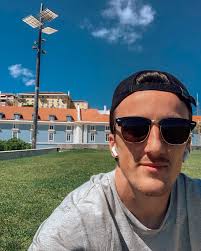 Aaron Luce (@aaron.trades) • Instagram photos and videos