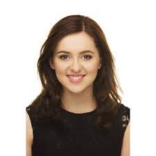 Holly Martin's Instagram, Twitter & Facebook