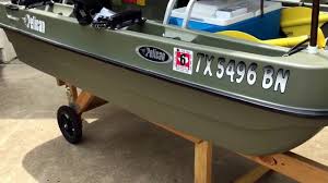 A 12 v electrical outlet and multiple storage compartments. Customized Pelican Bass Raider 8e 2 Person Pontoon Fishing Boat Fish Bass Boat Small Fishing Boats Bass Boat Ideas