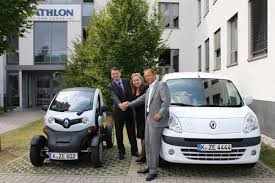 You then pay fixed instalments over the payment term. Leasing Anbieter Vertreibt Elektrofahrzeuge Von Renault Auto Medienportal Net