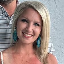 Heather Fike's Instagram, Twitter & Facebook