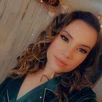 Tabitha Zuck's Instagram, Twitter & Facebook