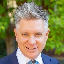 Pete Bland's Instagram, Twitter & Facebook