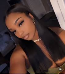 Houston Hairstylist Specializing in Feed-Ins and Braiding Services