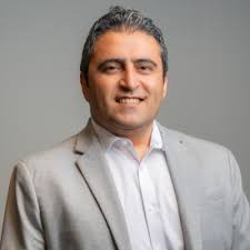 I have always been a big fan of Patrick Hankinson and am always name  dropping him. People seem to struggle with the idea that he would be a  friend of mine! His