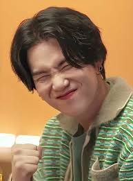 Guys Drop Suga's Animal Emoji ..... Like Jk's Animal Emoji is 🐰