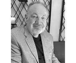 Jane Helm's Instagram, Twitter & Facebook