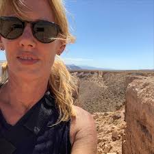 My first visit to Double Negative with Emily Eliza Scott & UNLV's Eric  Strain. #doublenegative