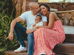 Minnie Dlamini - Minnie Dlamini added a new photo.