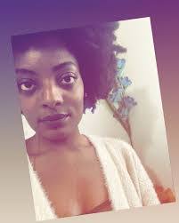 Leah Hinton's Instagram, Twitter & Facebook