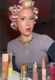 Samara's Inspiring GRWM Makeup Routine for School