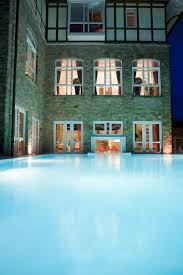 Just like anything else, swimming pools come in all different types, designs, sizes, and shapes and are used for various purposes. 4 Season Pools Vario Pool System Gmbh