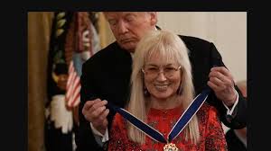 Sheldon adelson — the billionaire casino magnate and republican megadonor who wielded his fortune to influence politics in the us and abroad — is dead. Miriam Adelson Wanita 73 Tahun Yang Jadi Orang Terkaya Di Israel Bisnis Liputan6 Com