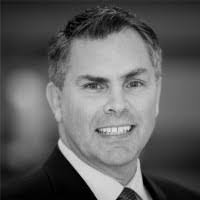 Heather Couchman's Instagram, Twitter & Facebook