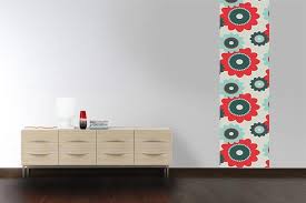 Nous proposons des matières de qualité supérieure pour s'installer facilement et nous vous proposons un kit pour colle blanche comprenant tout le matériel nécessaire pour une pose réussie. Papier Peint Rouge Pour Un Salon Rouge Izoa