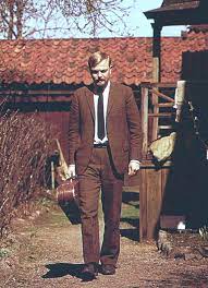 He died on march 10, 2004 in stockholm. Olle Adolphson Wikipedia