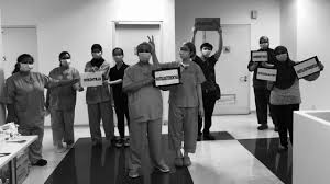 Suruhanjaya perkhidmatan awam malaysia), abbreviated spaor psc, is established by article 139 of the constitution of malaysia. Malaysian Doctors Demanding Fair Treatment Are Planning A Walkout Here S Why Coconuts Kl