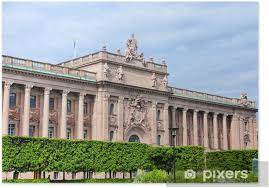 Medlemmarna i riksdagen debatterar och diskuterar. Poster Svenska Riksdagen Stockholm Pixers Vi Lever For Forandring