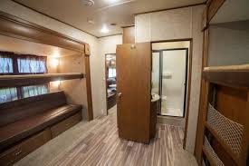 Choosing the right fifth wheel bunkhouse is crucial to make the most of it. Open Range Roamer 384bhs Rear Bunkhouse With 2 Full Baths And Outside Kitchen Fifth Wheel Bunk House Diy Tiny House